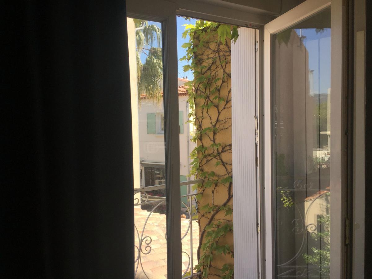 Hôtel L'Atmosphère Sanary-sur-Mer Exterior foto